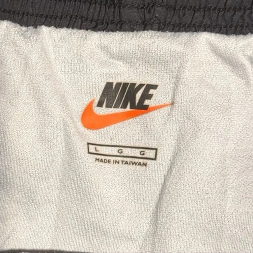 Nike ladies shorts