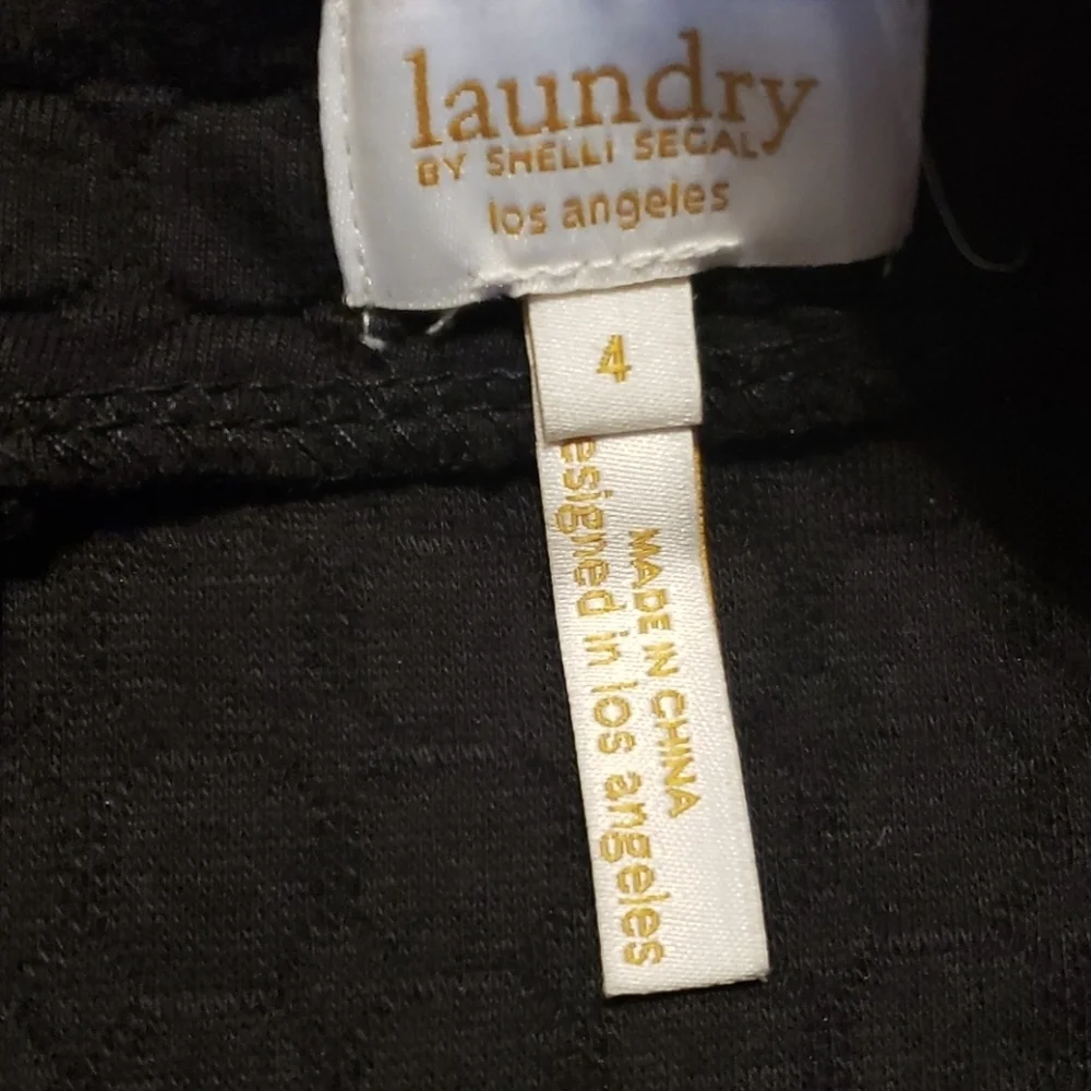 Laundry By Shelli Segal nice exposed