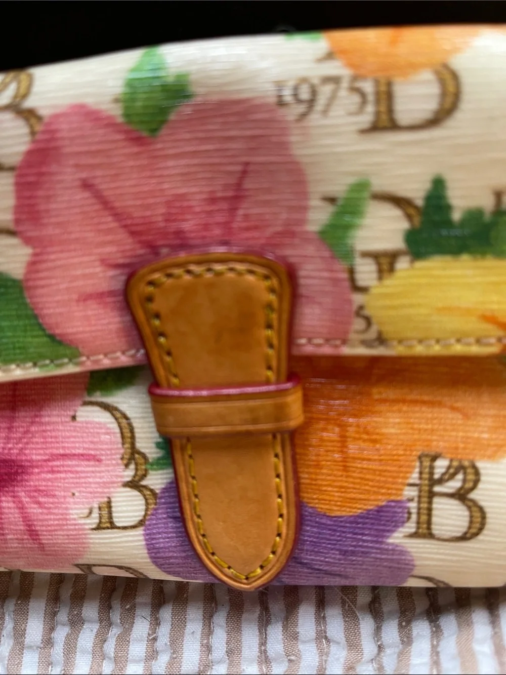 Dooney & Bourke dooney bourke