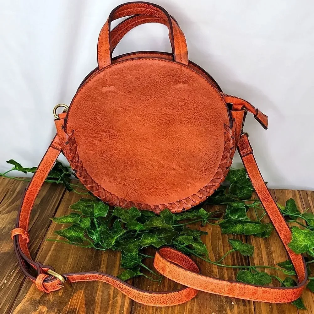 Street Level. Round Faux Leather Handbag. Like New