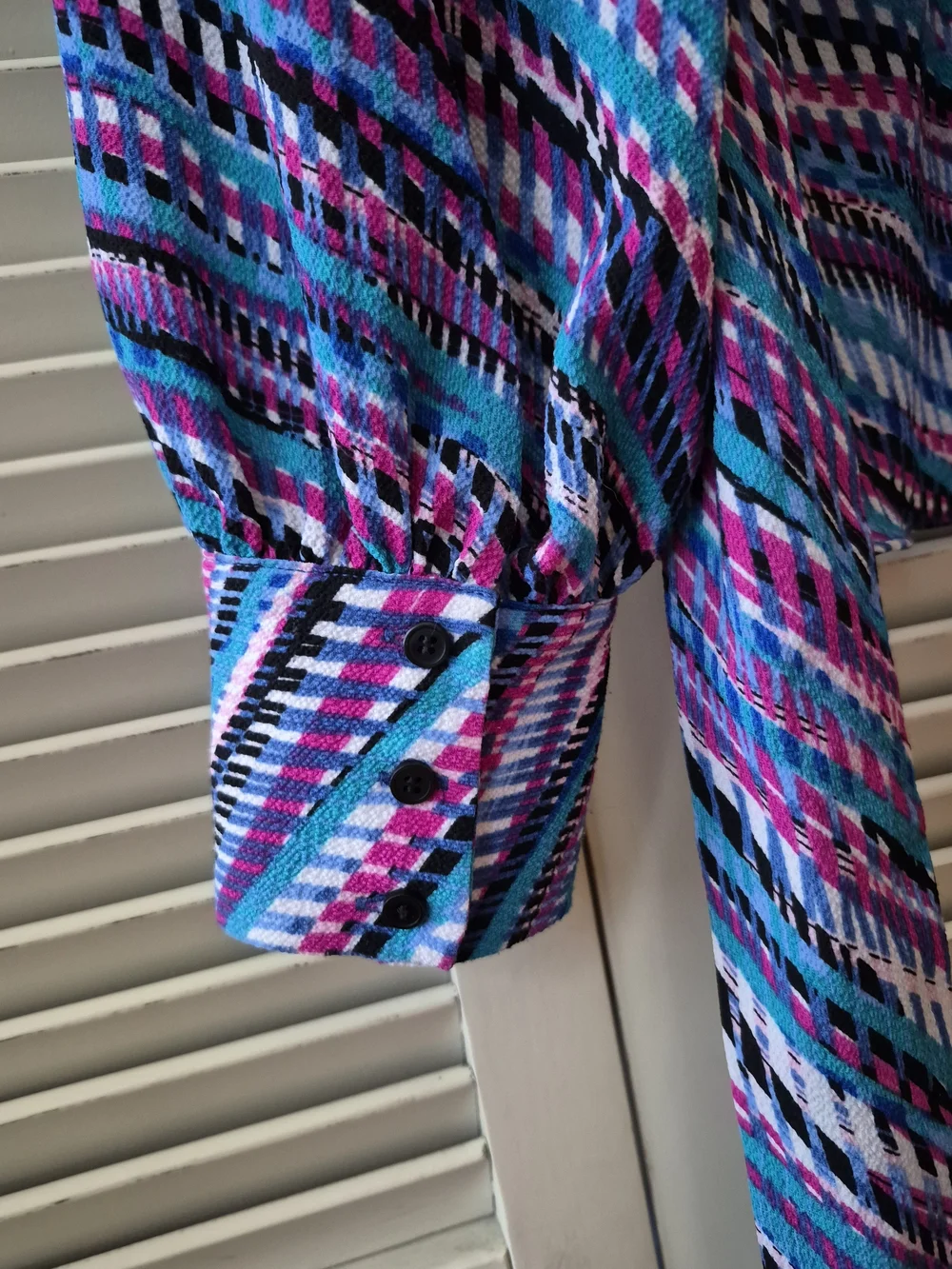 Halogen tie size way