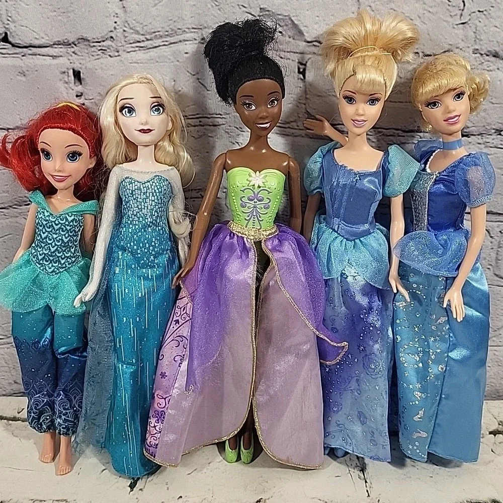 Disney Princess‎ Fashion Dolls Lot Of 5 Ariel Tiana Elsa Twin Cinderellas