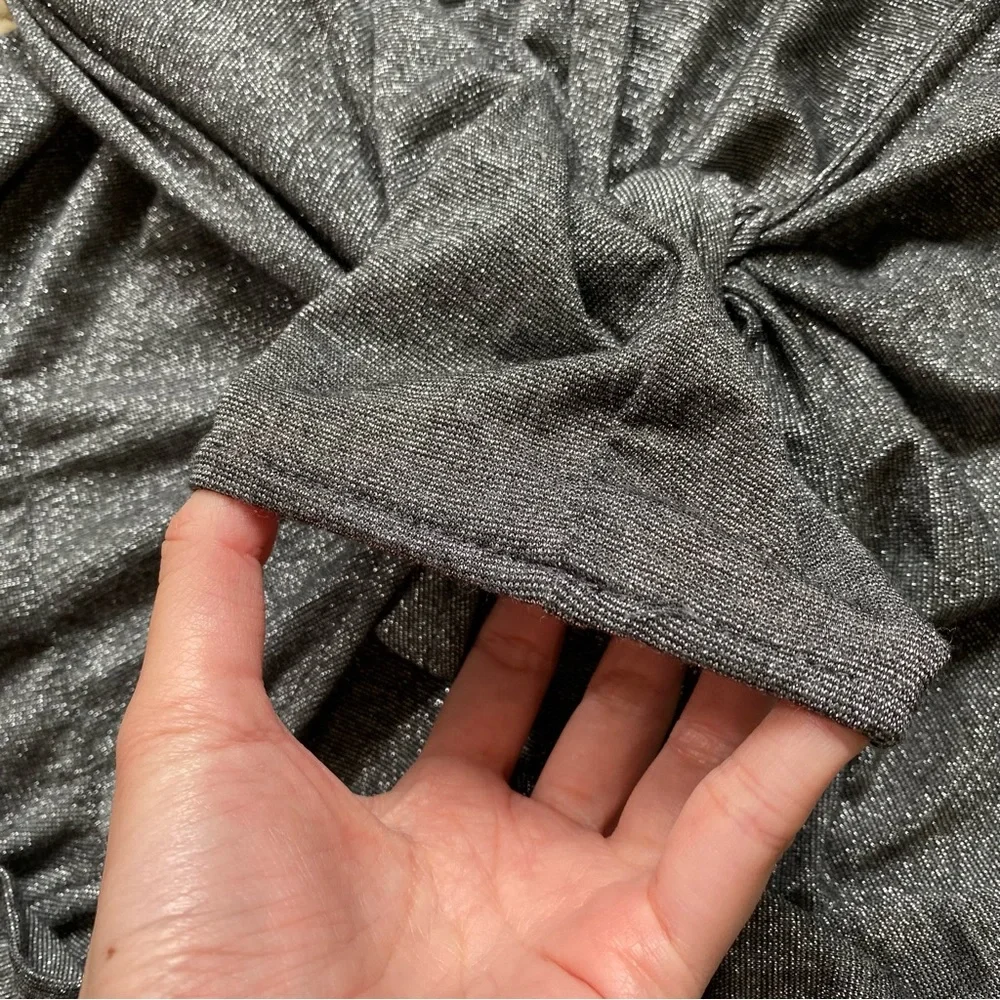 jyork label tie