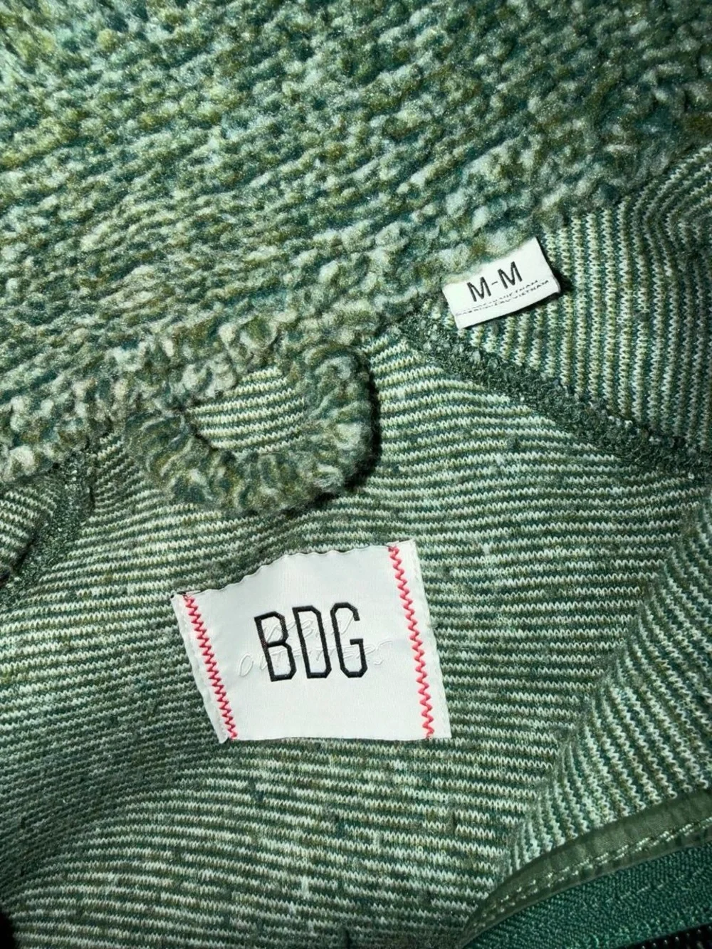 BDG raglan exclusive