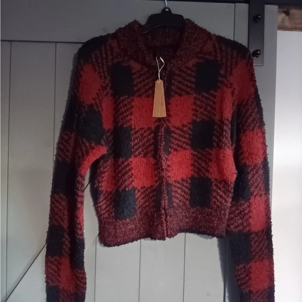 SKIMS‎ Red Black Buffalo Sherpa NWT