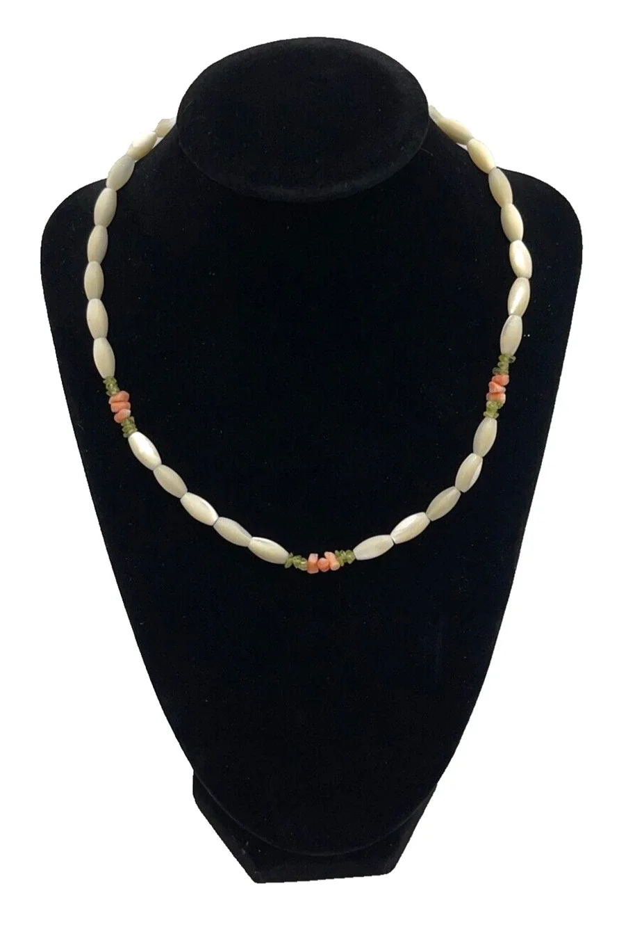 Vintage Mother of Pearl & Coral Stone Beaded Necklace 18