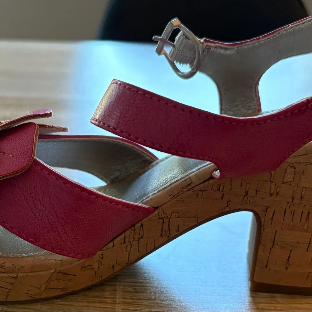 b.o.c. Red Floral Cork Wedge Sandals
