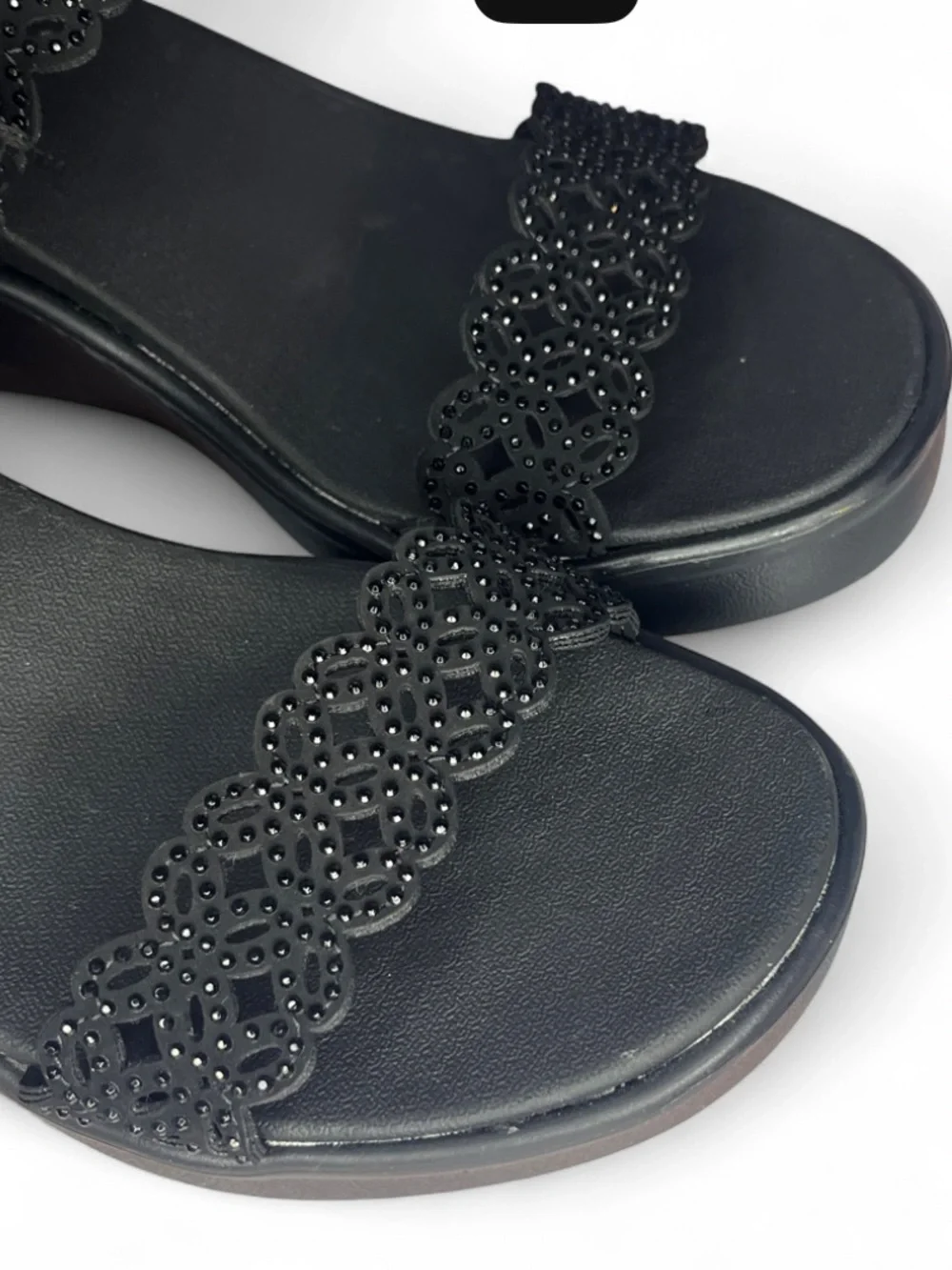 Skechers Rumble On Sassier Dayz Wedge Sandals Black Embellished Vegan Women's 8