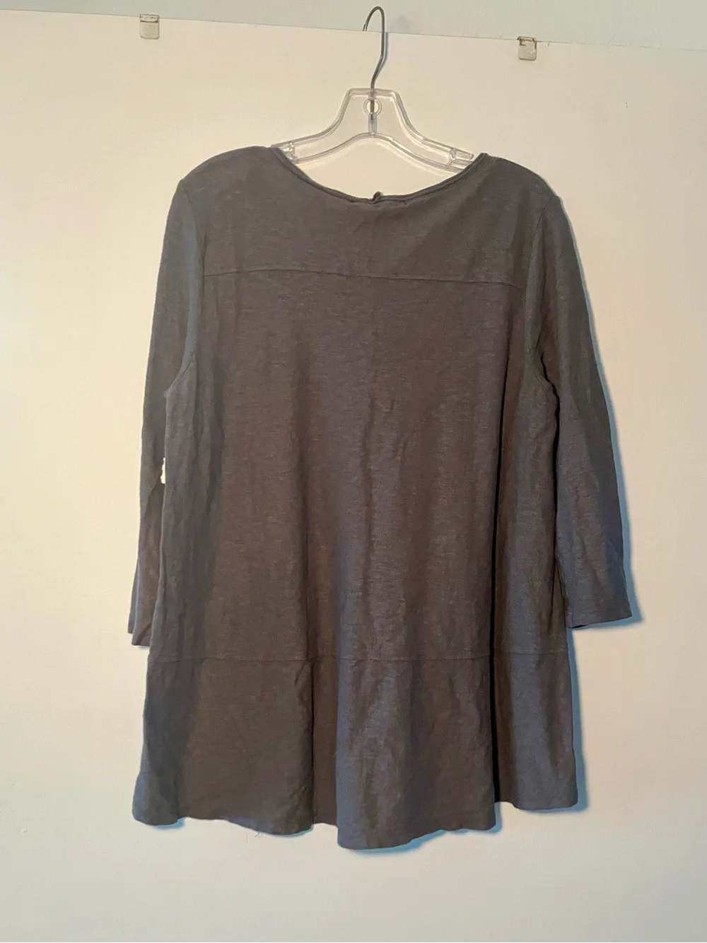 cut loose relaxed fit