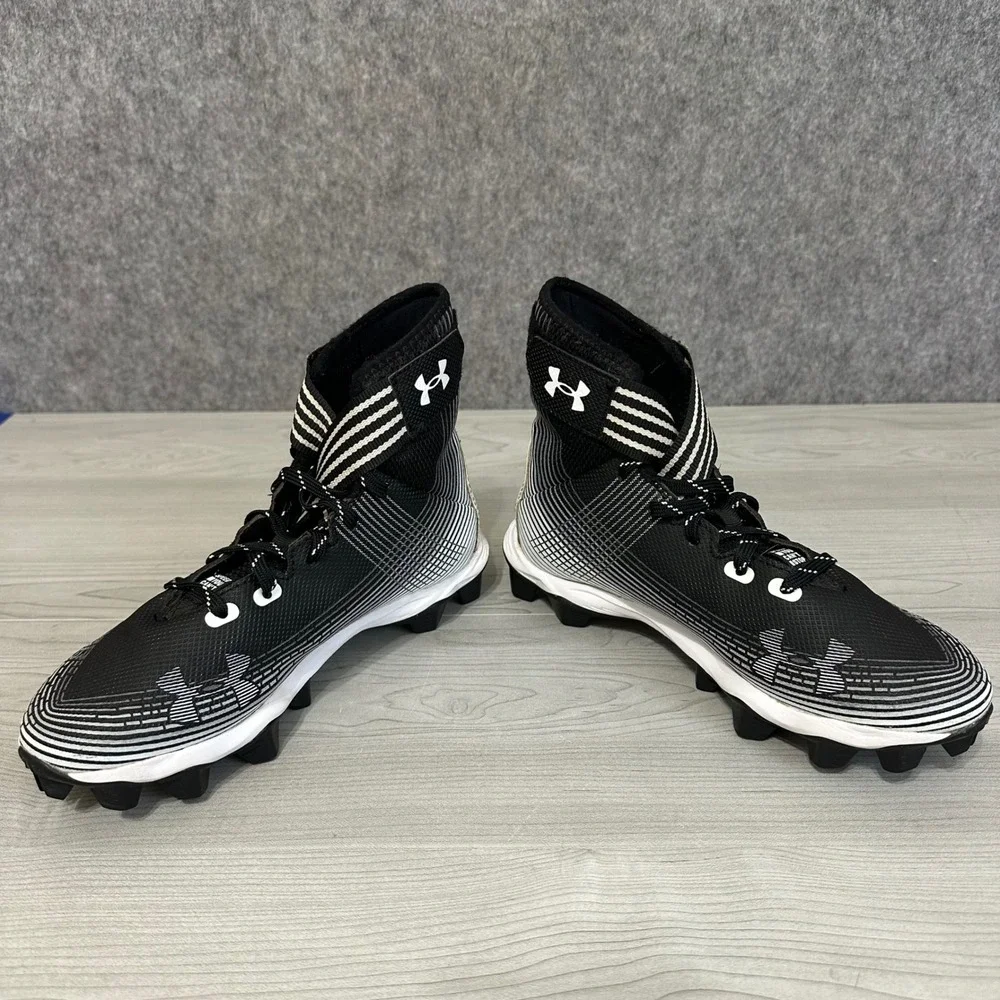 Under Armour Highlight Franchise Football Cleats Kids 4Y Black High Top Strap