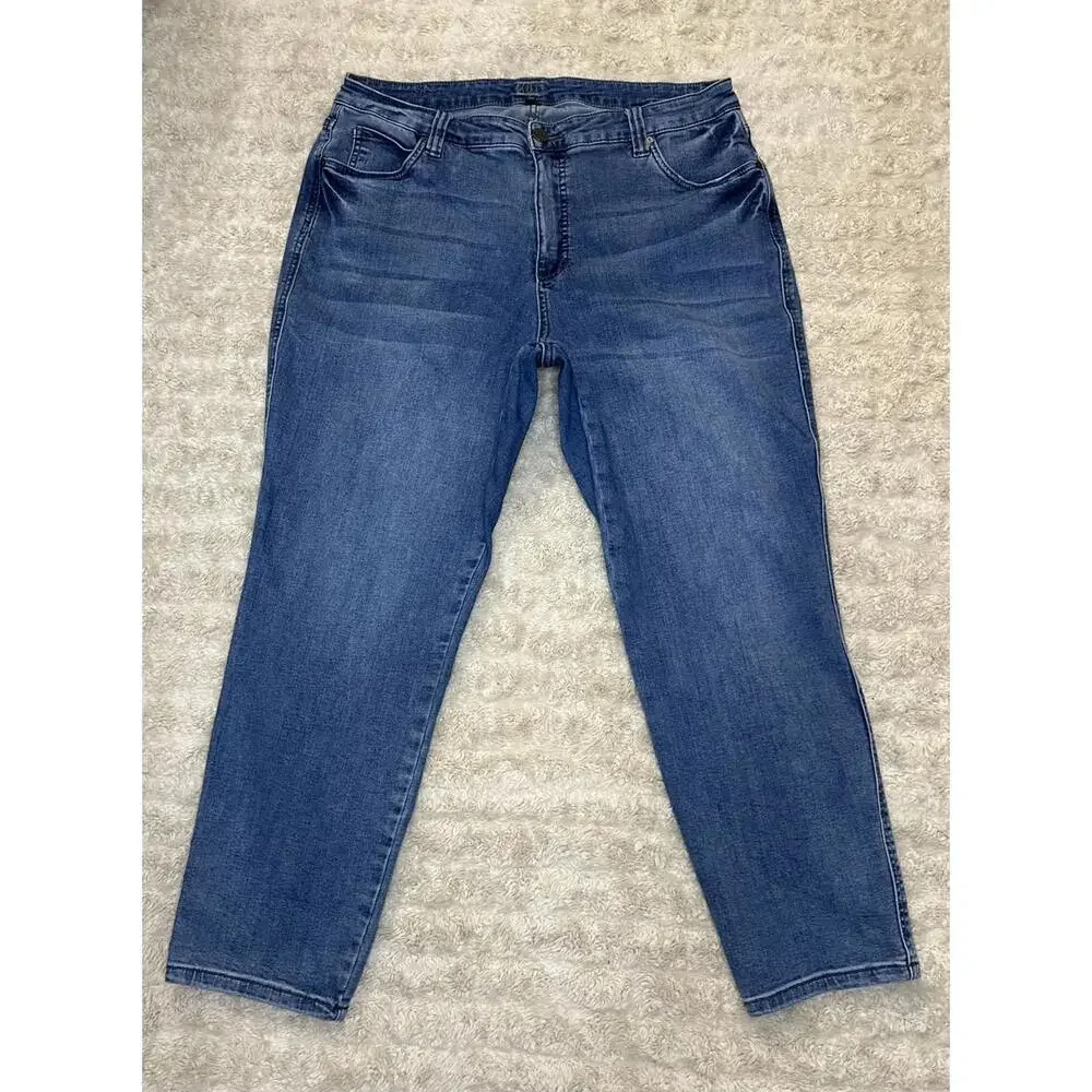 Kut from the Kloth medium wash Fab Ab cigarette leg jeans Size 16W