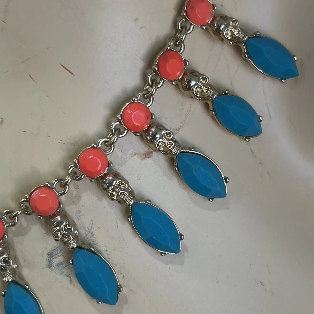SKULL TURQUOISE‎ COLORED ORANGE BIB NECKLACE