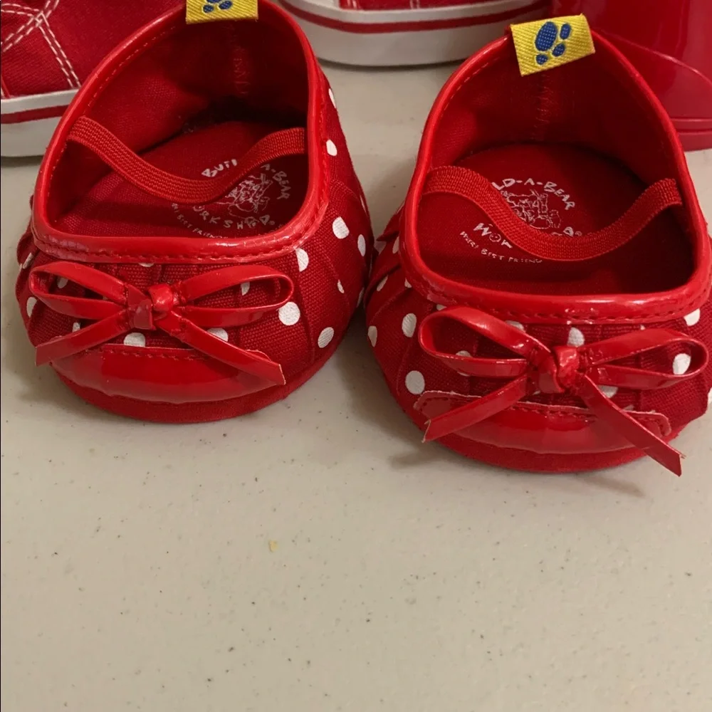 Build-A-Bear pairs boots