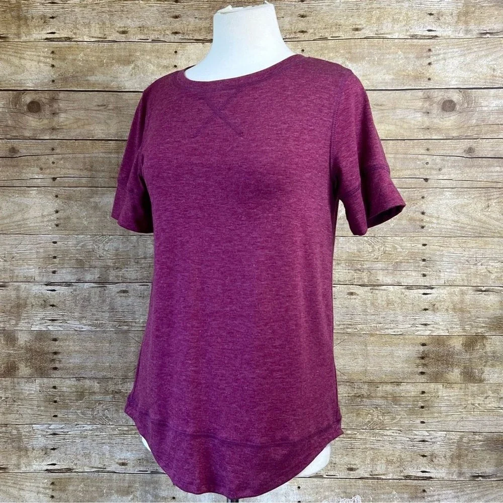 Unbranded short sleeve