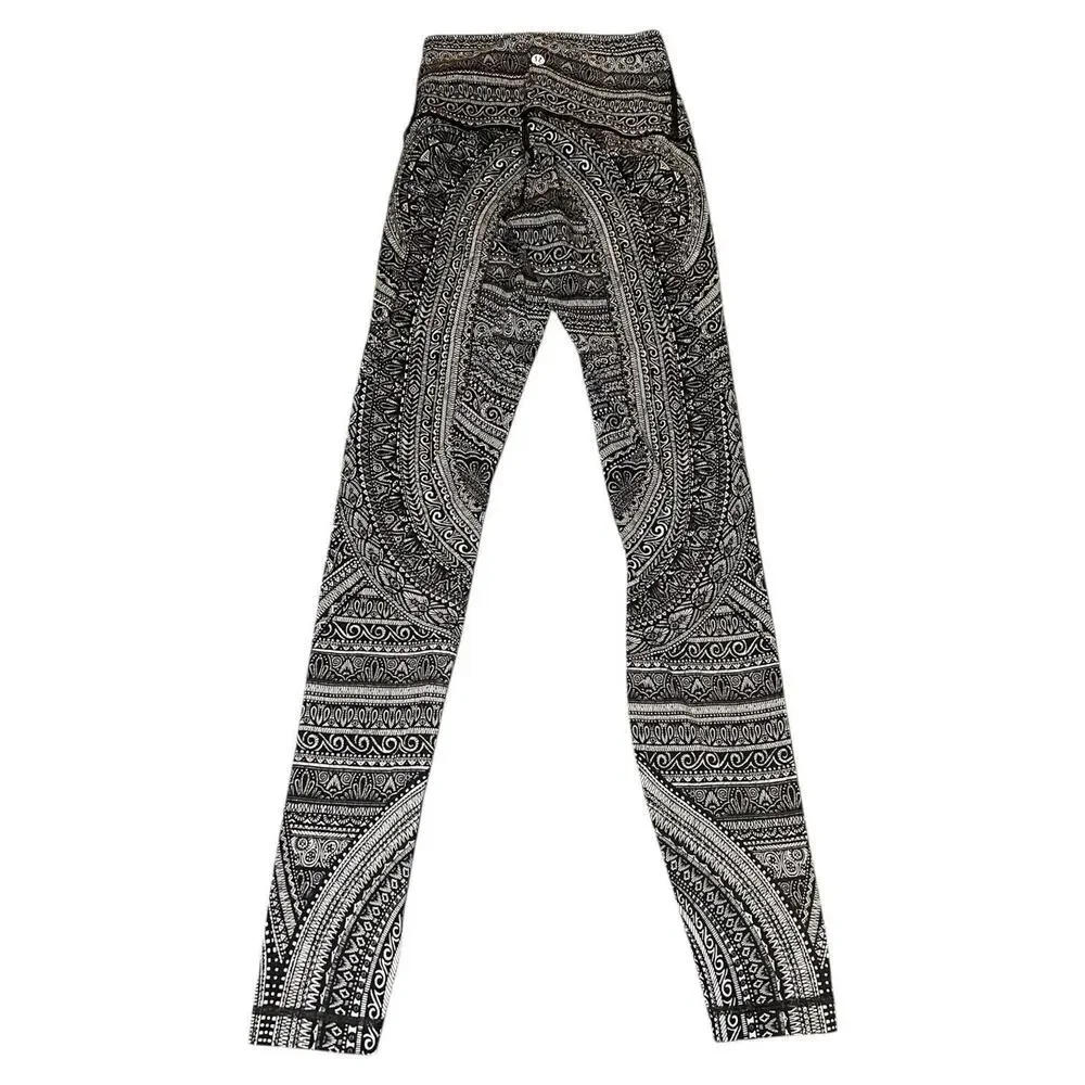 lululemon athletica lululemon entwined