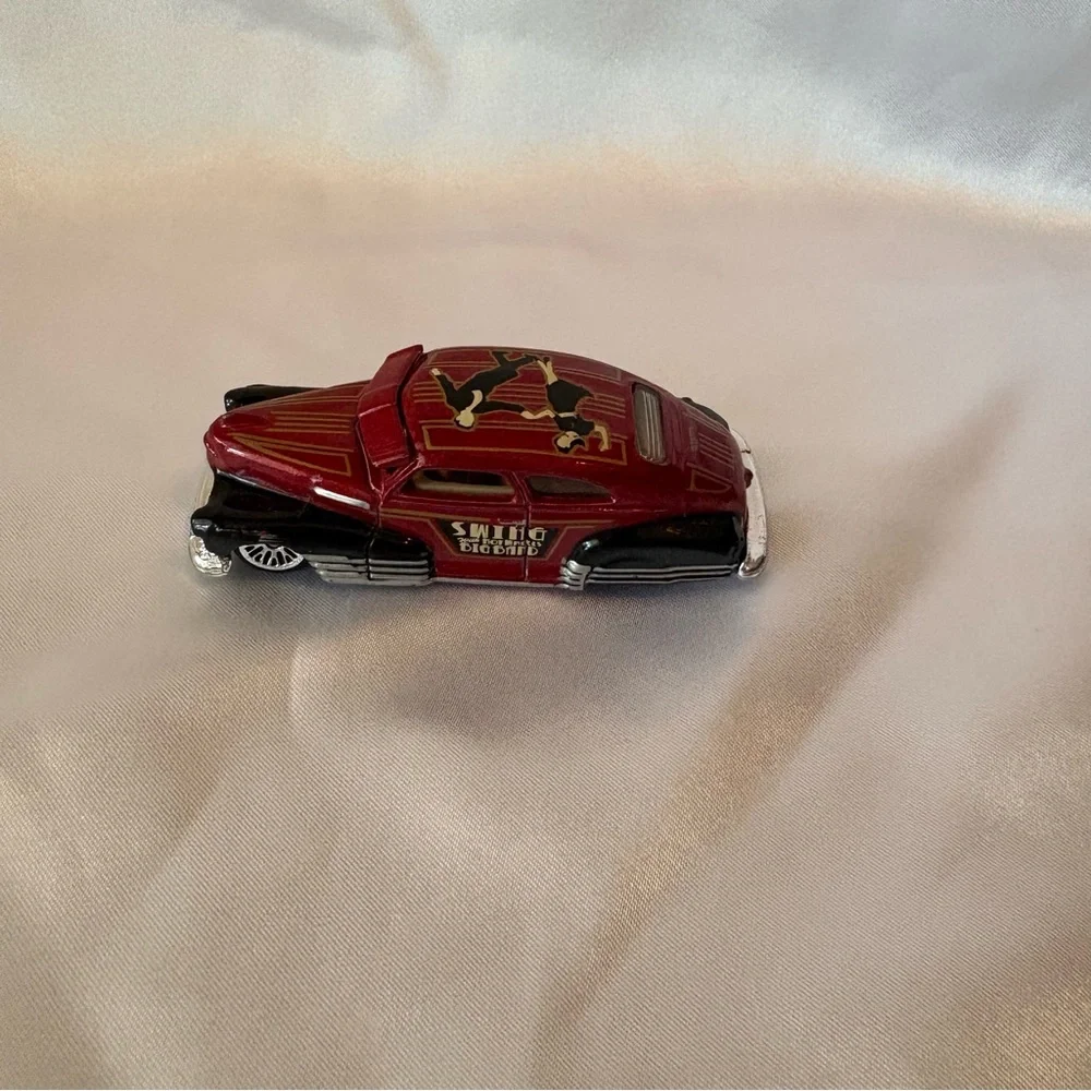Mattel • Hot Wheels ‘47 Chevy Fleetline “Swing Big Band”‎