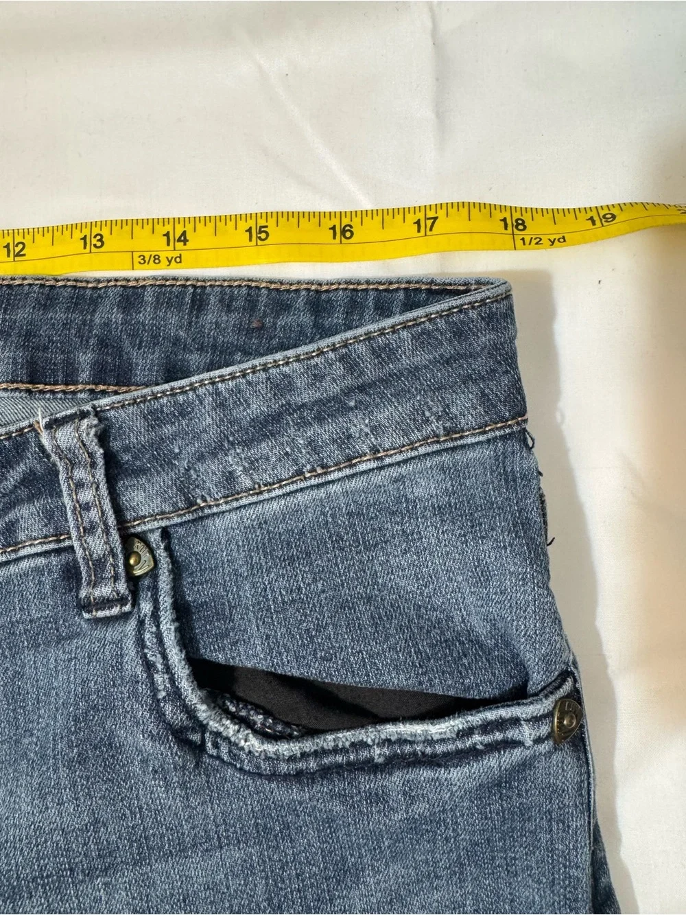Kut from the Kloth Katy Boyfriend Jeans Size 14 Medium