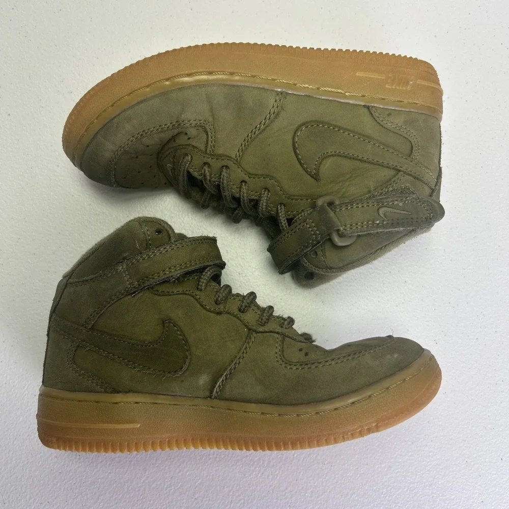 Nike up sale