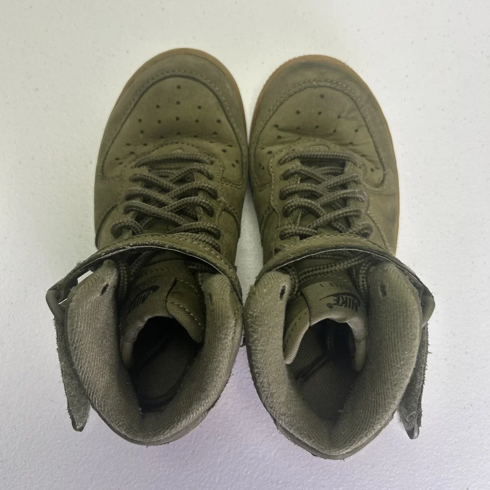 Nike up sale