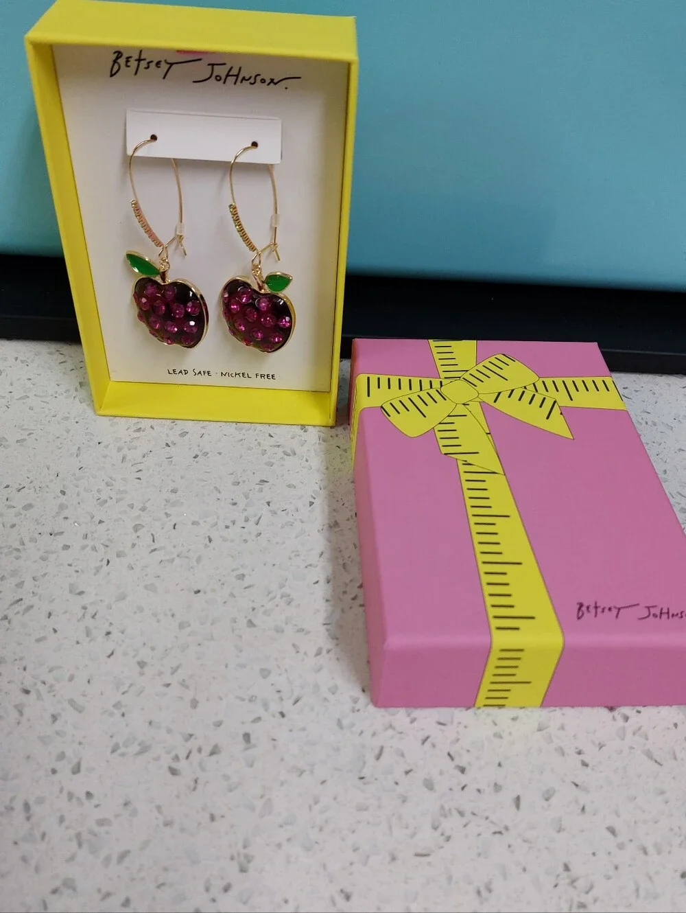 Betsey Johnson Apples For The Teacher Earrings NWT