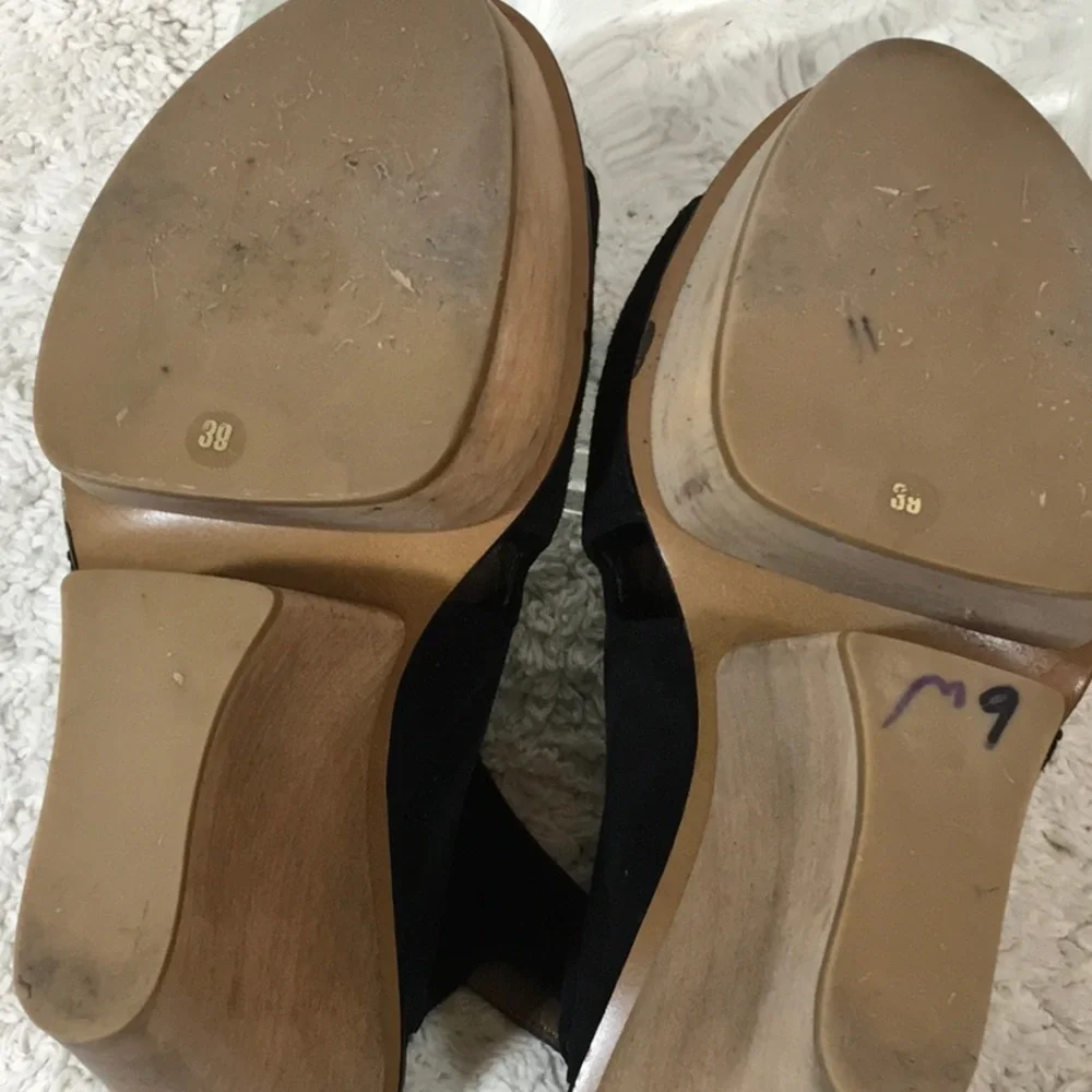 Marni stunning smooth
