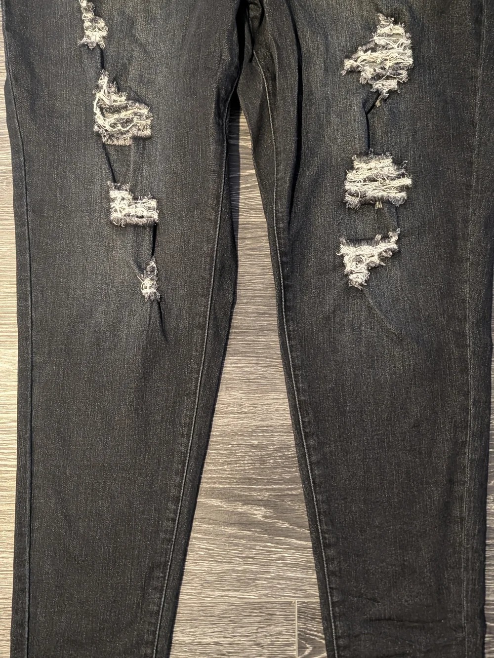 Hybrid & company stylish black