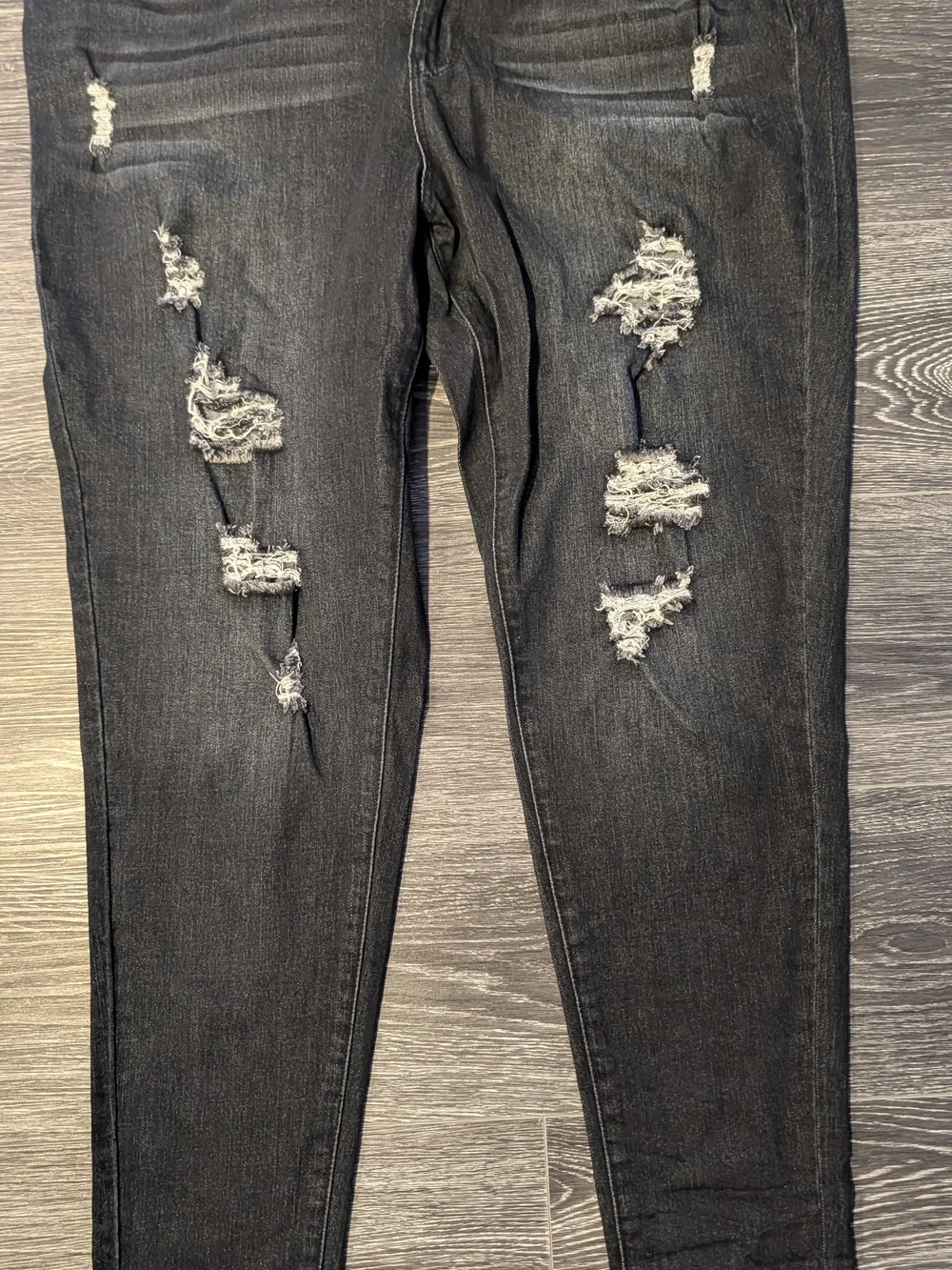 Hybrid & company stylish black