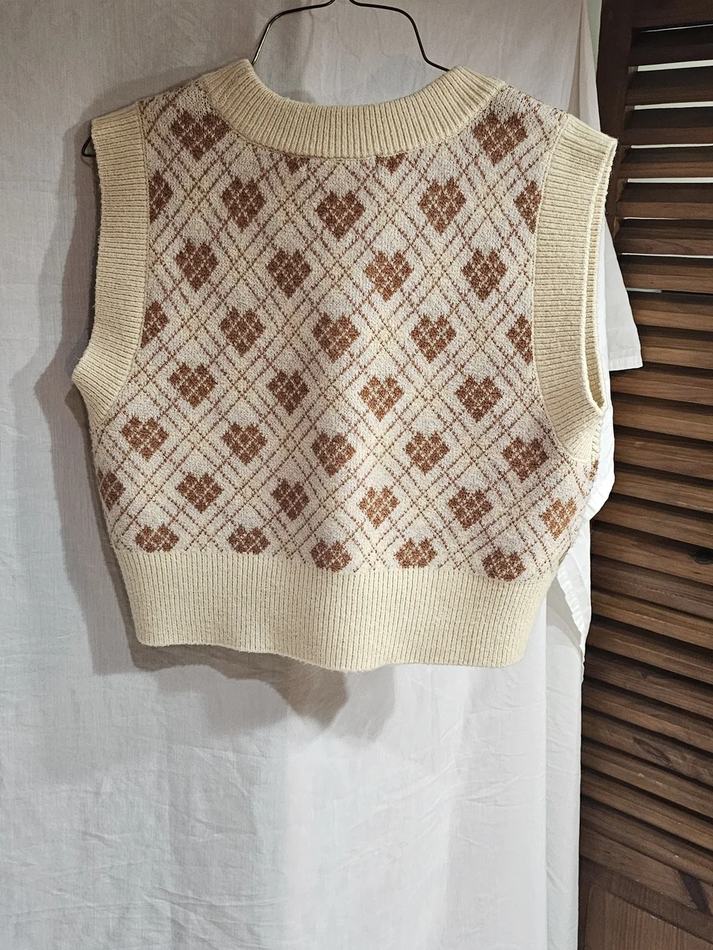 Arizona Jean Company sleeveless neck
