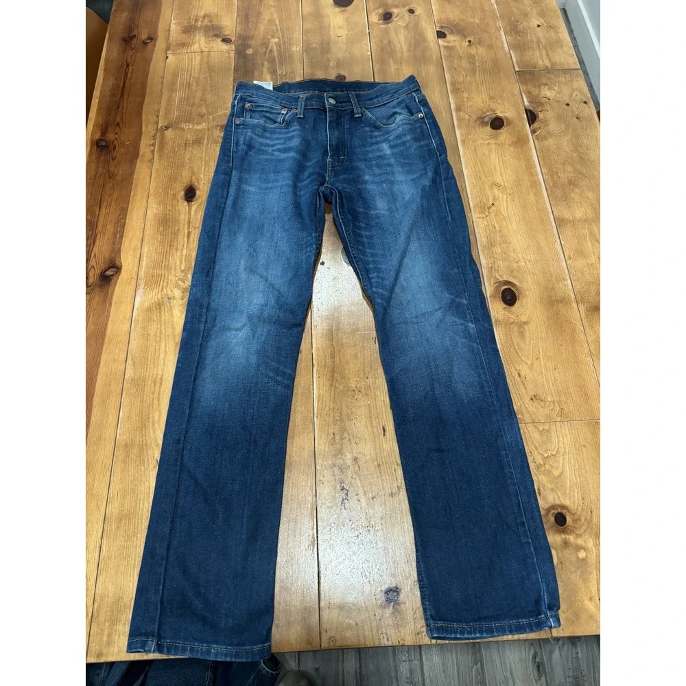 Levi's 514 Men's Straight Fit Jeans Size W32 L32 Medium Wash Blue Denim