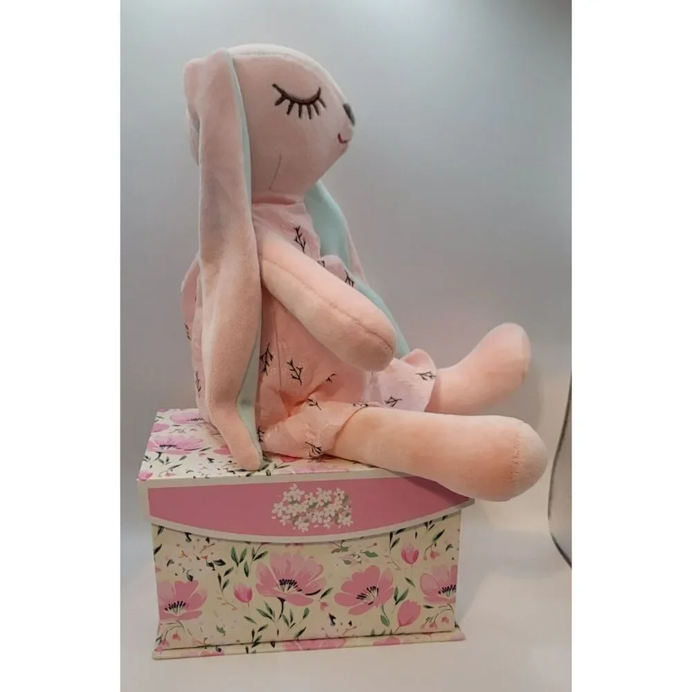 Unbranded easter being