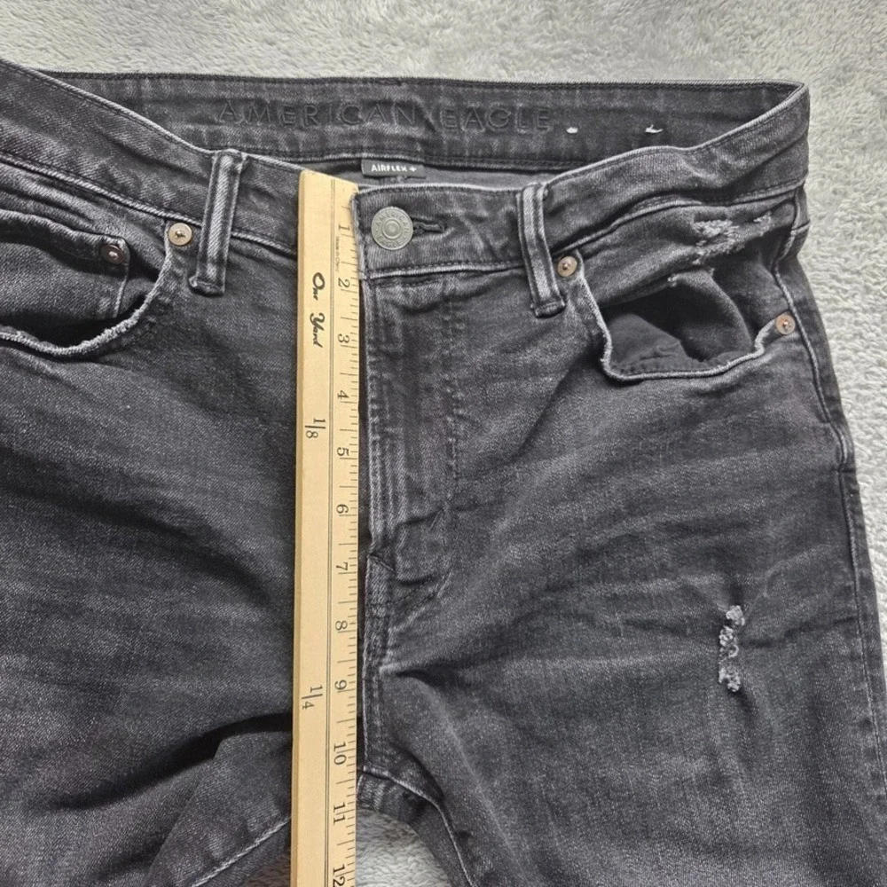 American Eagle Outfitters good pre
