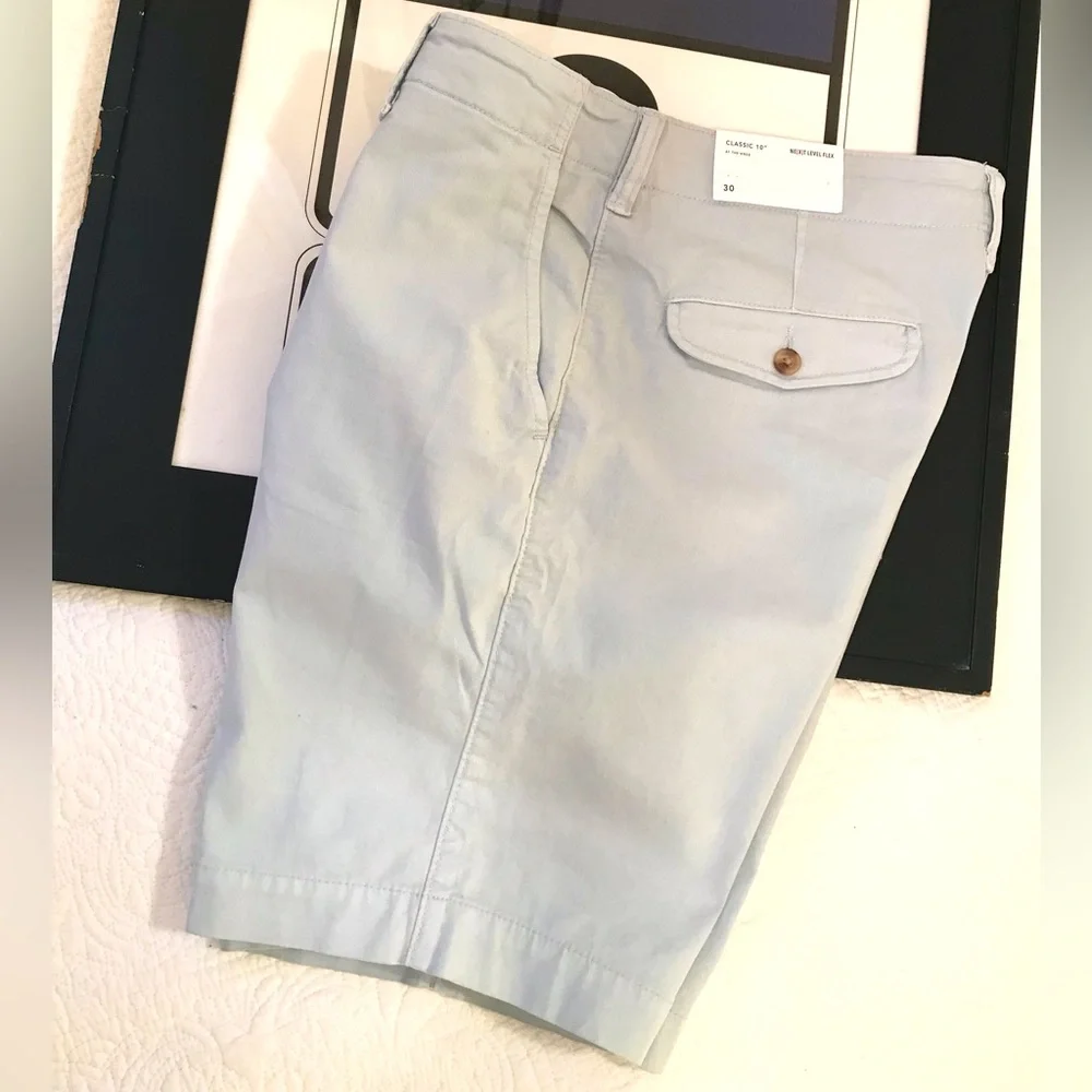 NWT American Eagle Classic 10” Shorts Light Blue