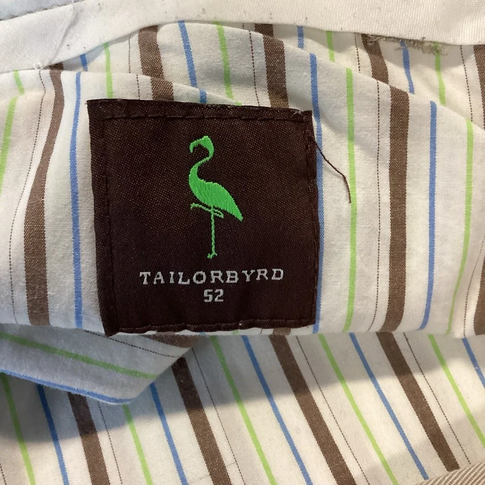 Tailorbyrd while khaki vineyard