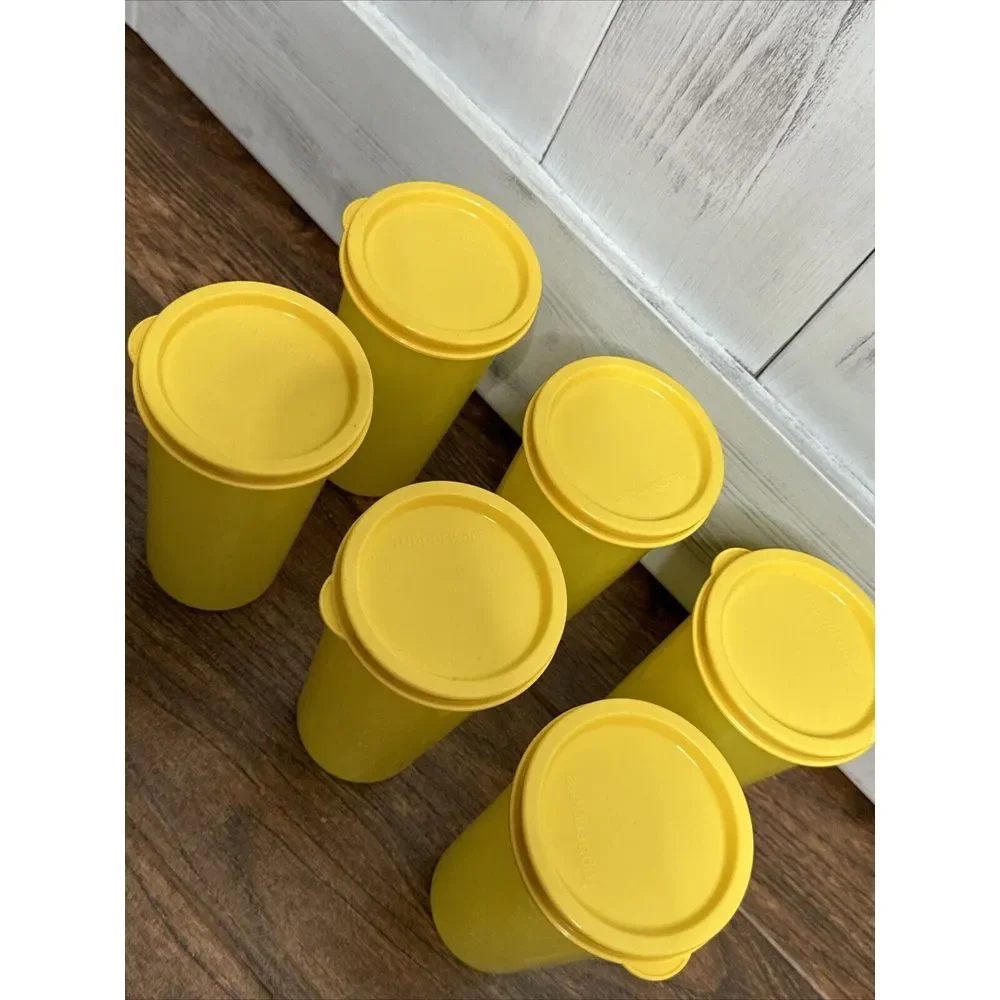 Tupperware Vintage 9 oz Sheer Stacking Yellow Cups Tumbler Set of 6 w/‎ Lids