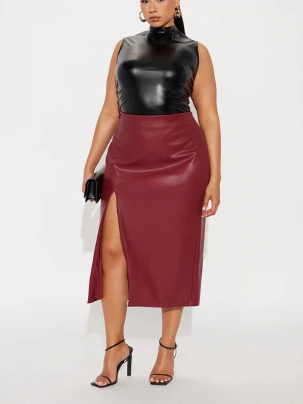Faux Leather Burgundy Midi Skirt NEW 🏷️