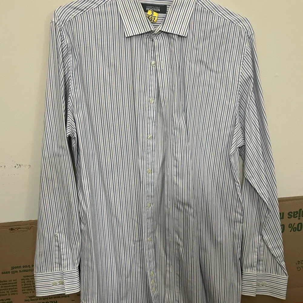Kenneth Cole Reaction‎ Blue and White Dress Shirt