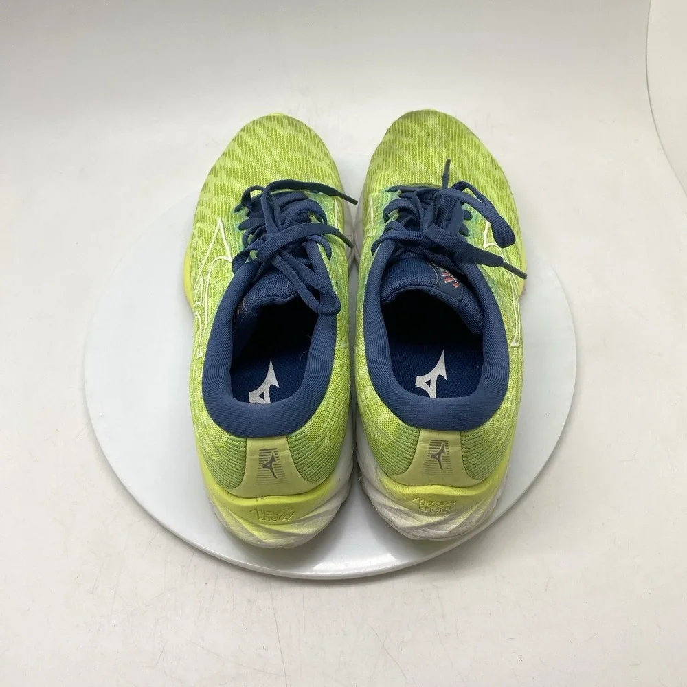 Mizuno size womens