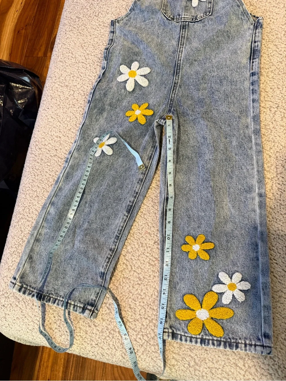 N/A free lay wear