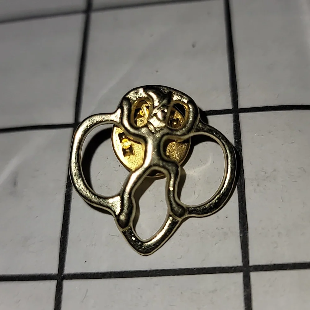 Girl Scouts Pin -‎ Vintage
