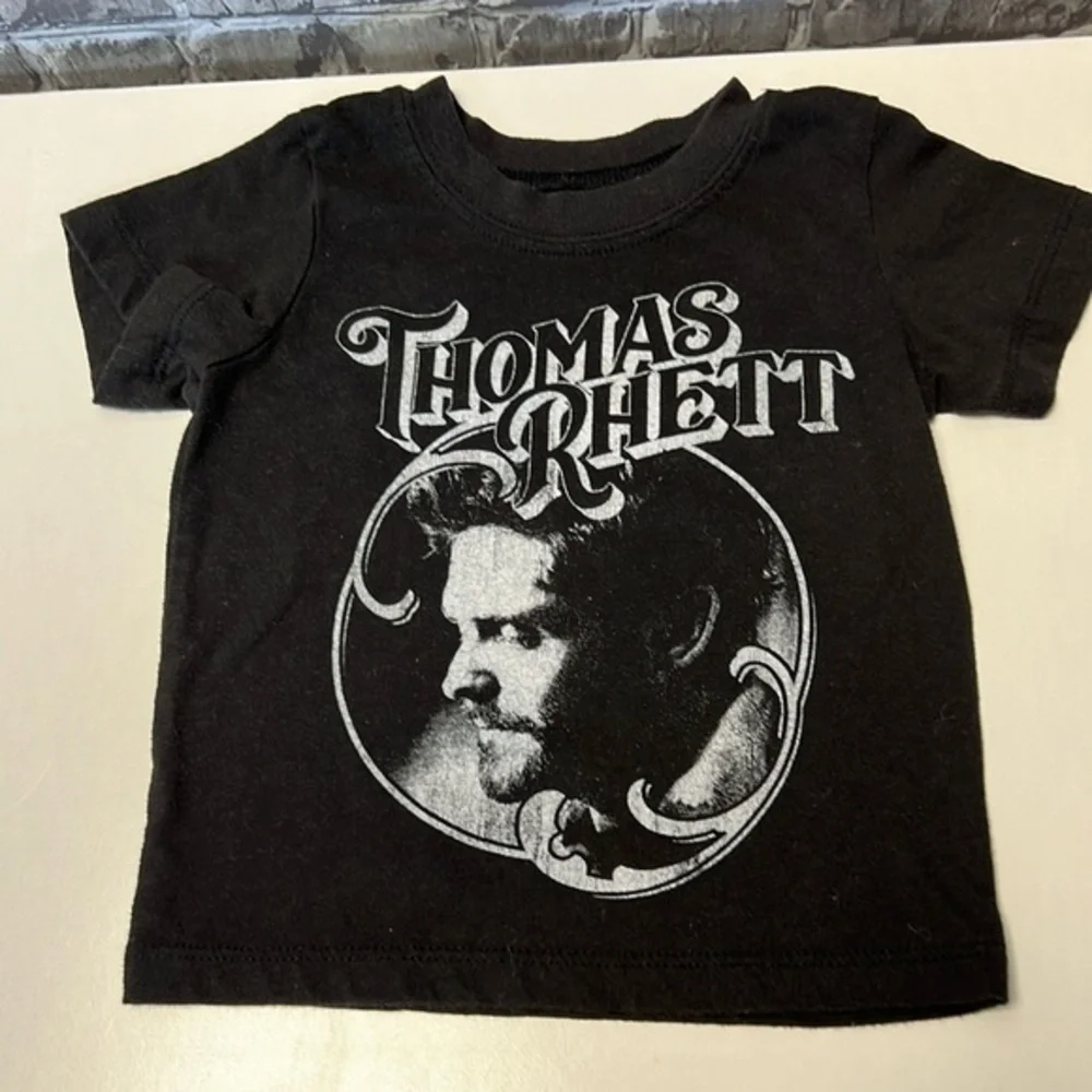 Thomas‎ Rhett