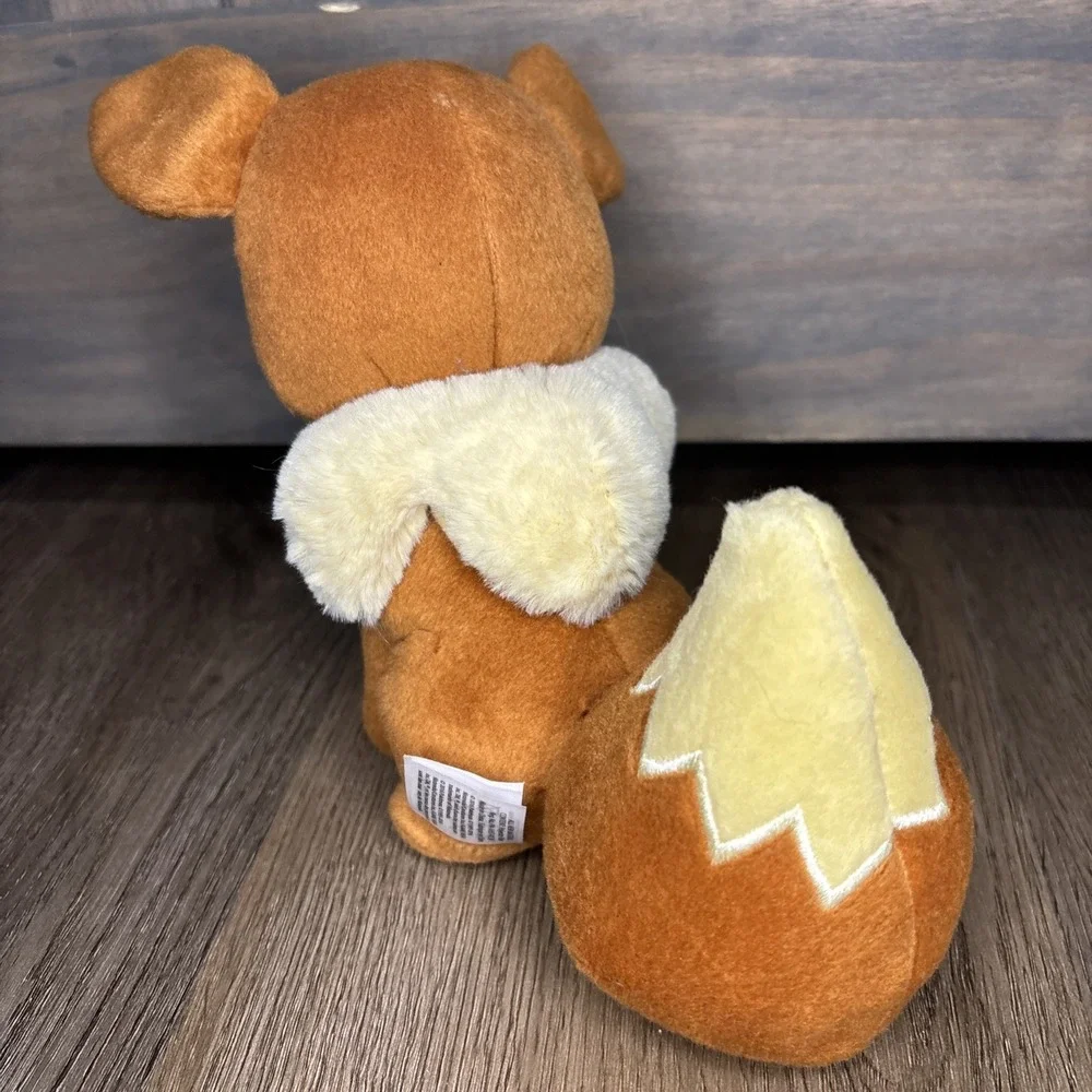 2016 Pokemon TOMY 7 Inch Eevee Plush Toy‎