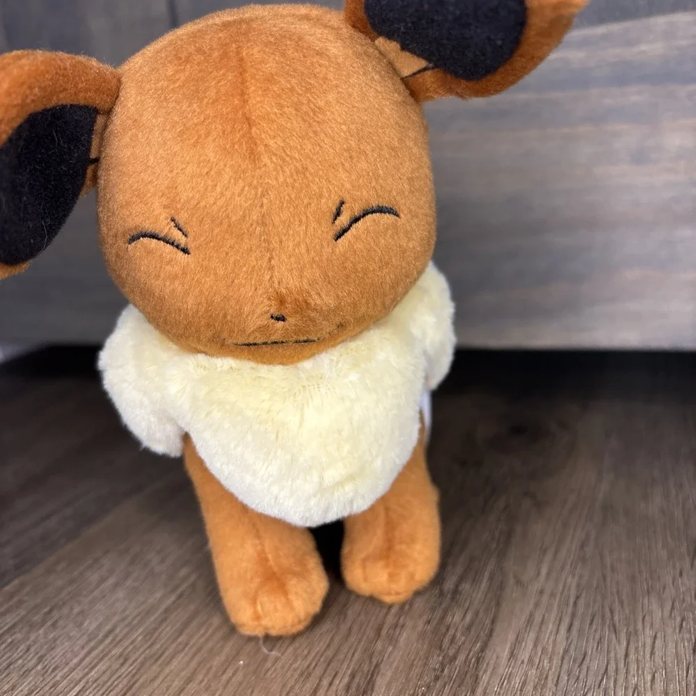 2016 Pokemon TOMY 7 Inch Eevee Plush Toy‎