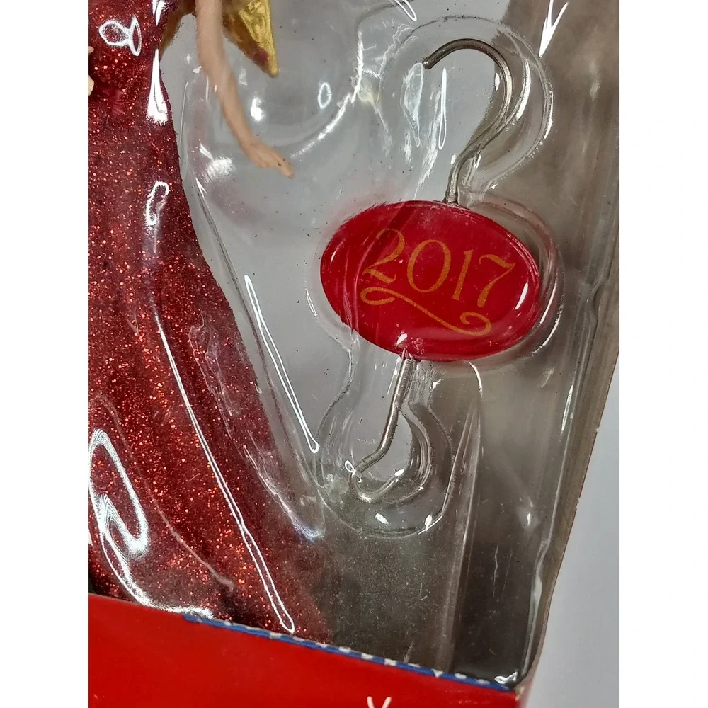 Hallmark keepsake 2017