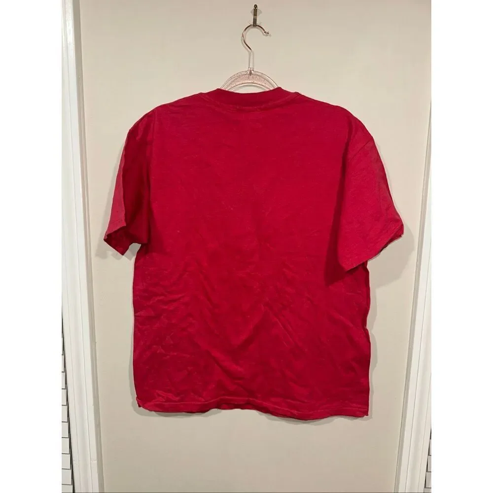 Vintage 1990’s Disney Pocahontas Movie Promo Portrait Shirt Size Large Red