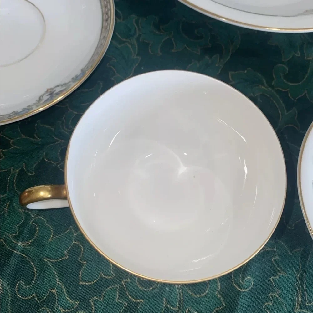 VINTAGE PAUL MULLER SELB piece place