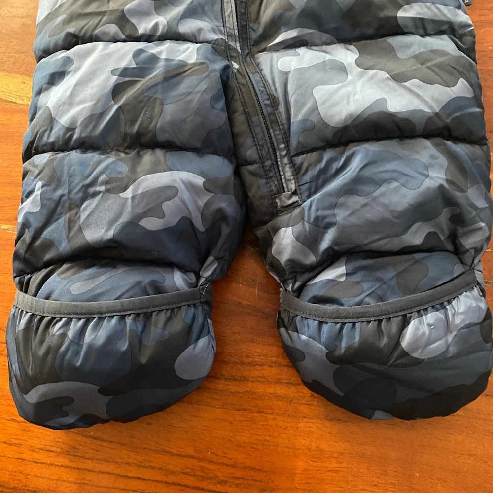 NWT Baby GAP blue‎ Camouflage  Snowsuit 3-6 months hooded
