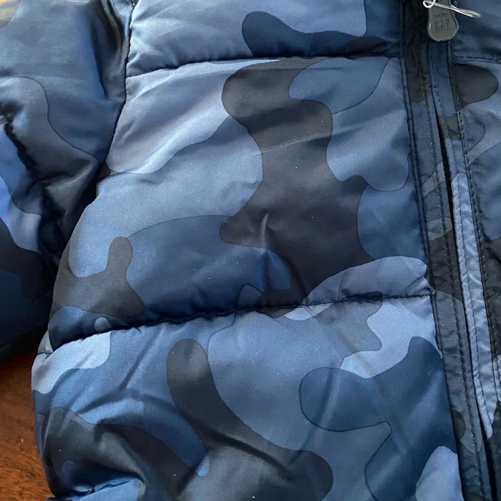 NWT Baby GAP blue‎ Camouflage  Snowsuit 3-6 months hooded