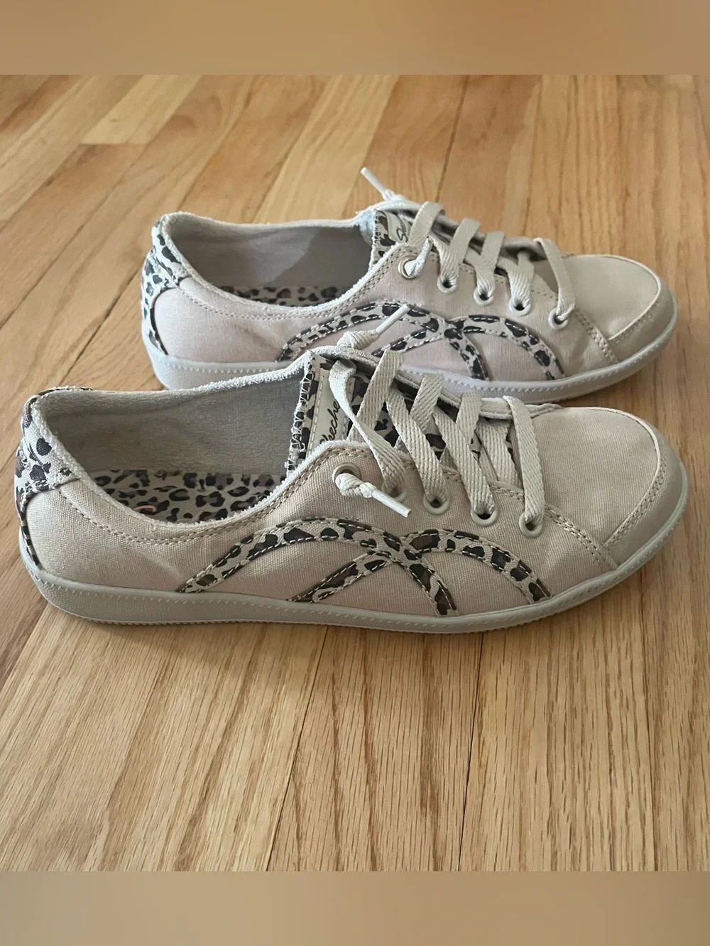 Skechers Women's Madison Ave Her Instinct Cheetah Print Shoes Sneakers Size 7.5