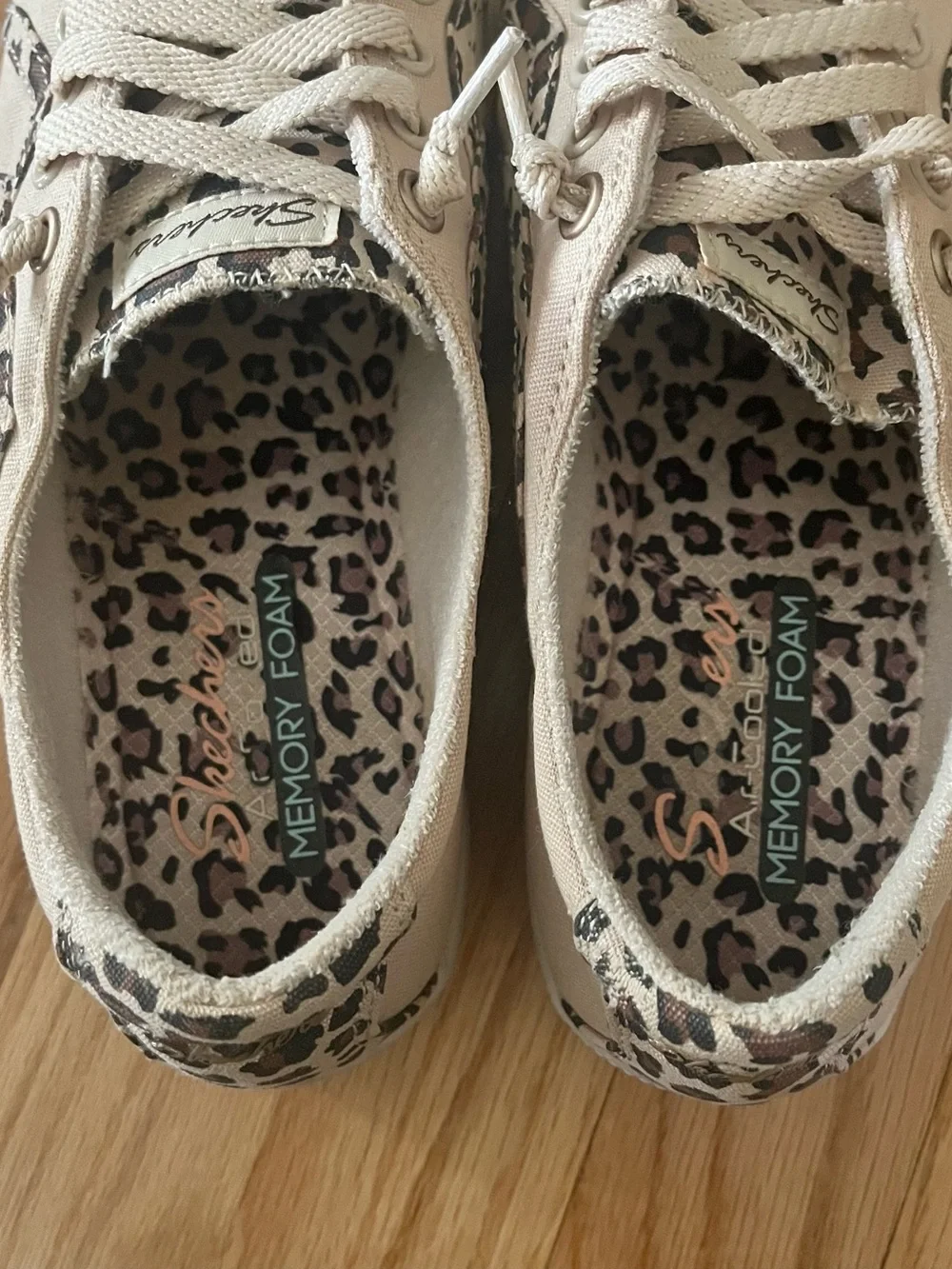 Skechers Women's Madison Ave Her Instinct Cheetah Print Shoes Sneakers Size 7.5
