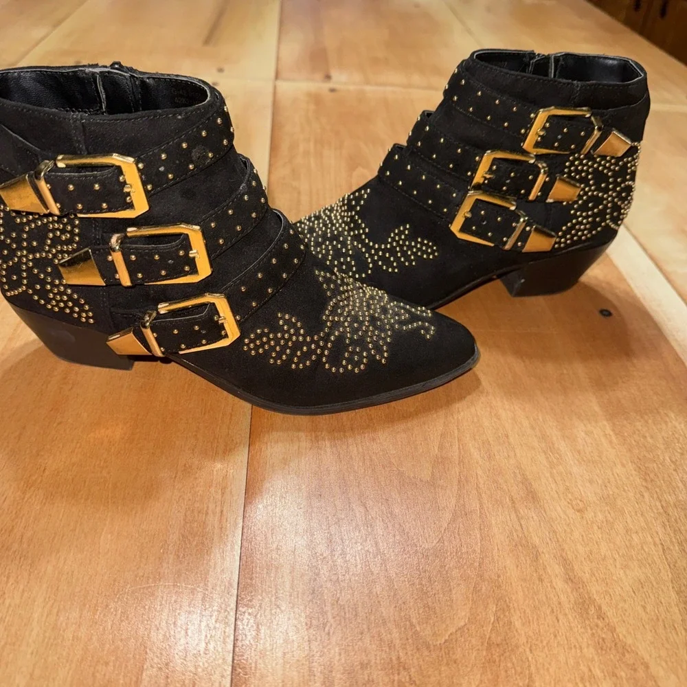 Topshop Black Studded Buckle Ankle Boots Gold Hardware Western Booties EU 37